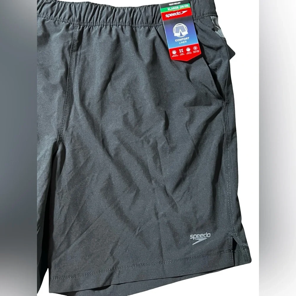 Speedo Tech Volley black Swim Trunks men’s XL 36-38 4-Way Stretch‎ Comfort Liner